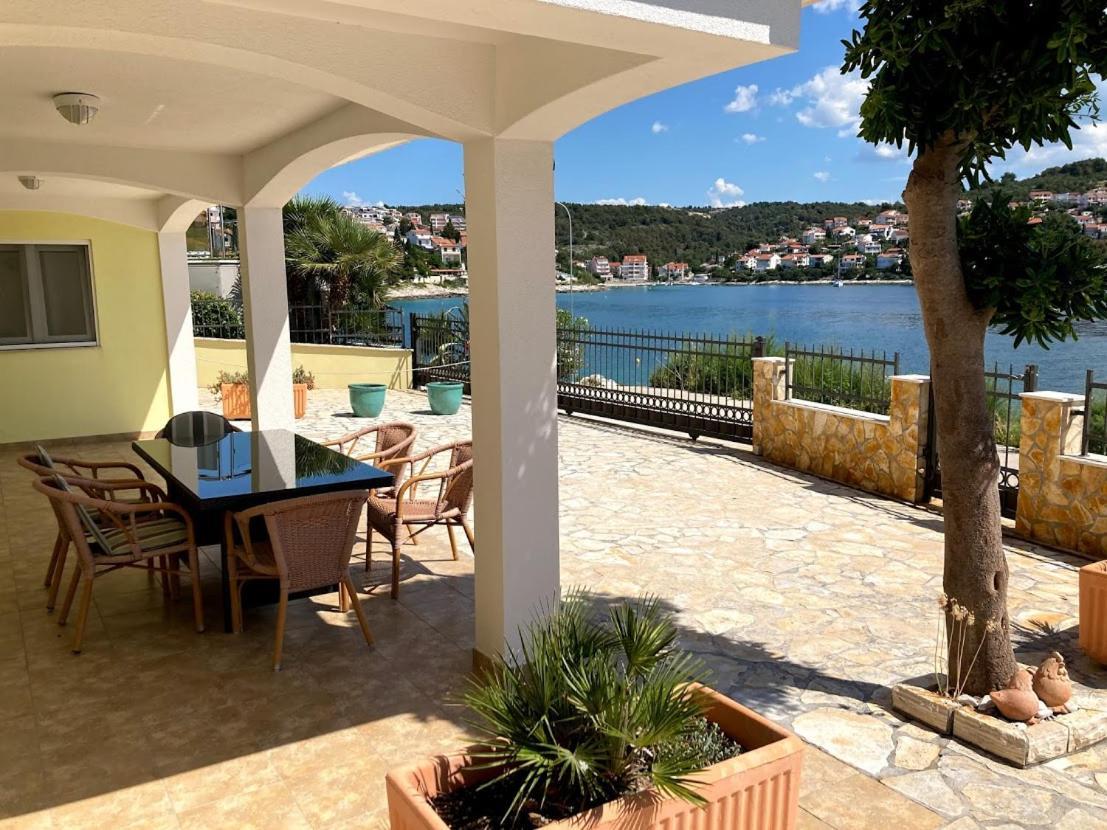 Villa Jana Apartments Traù Esterno foto